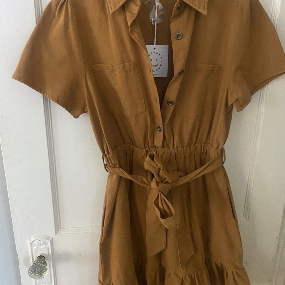 Elegant Brown Button-Up Dress